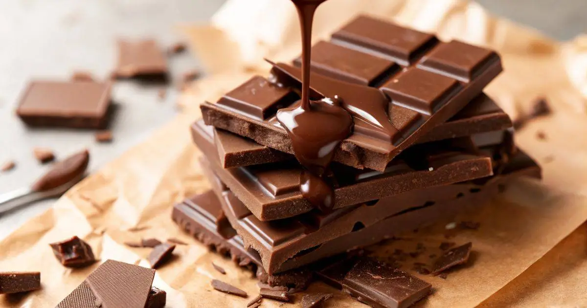 Gourmet Dessert with Shaved Homemade recipe for milk chocolate